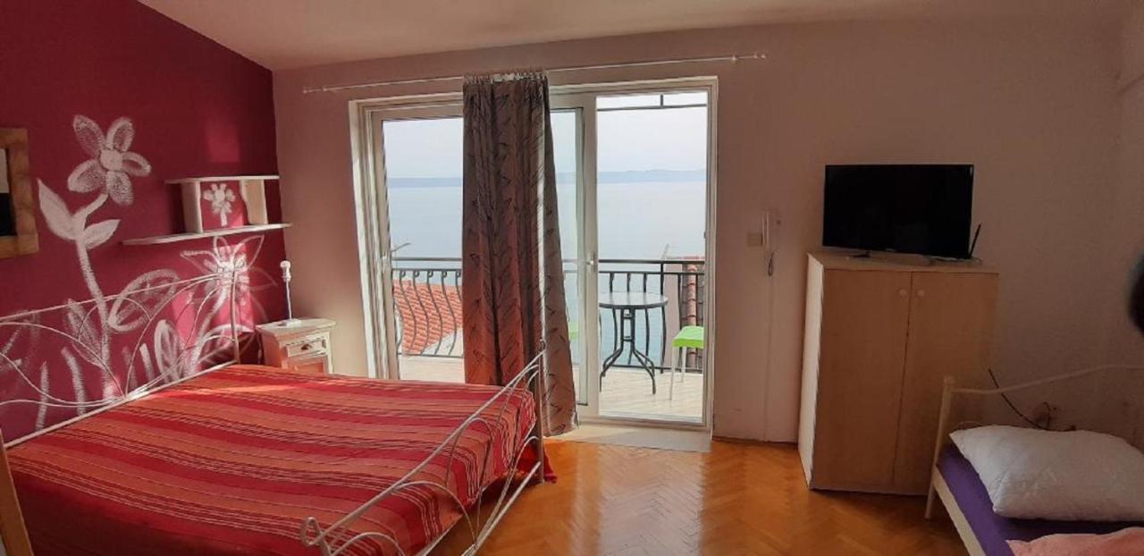 Apartmani Drazena Podgora Esterno foto