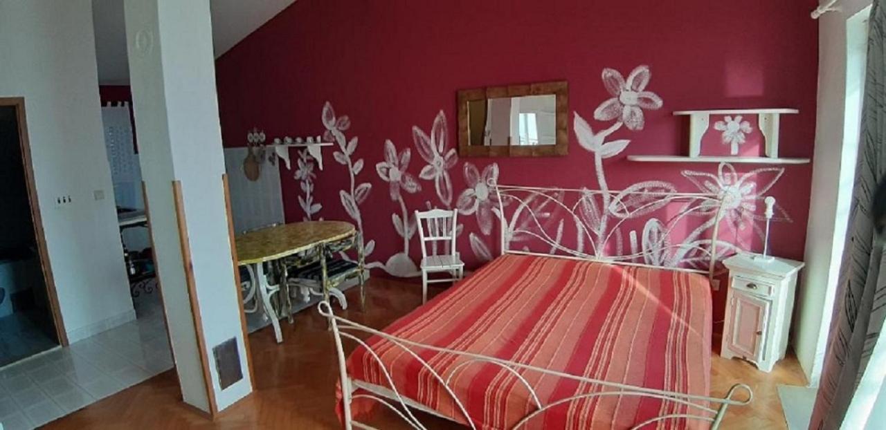 Apartmani Drazena Podgora Esterno foto